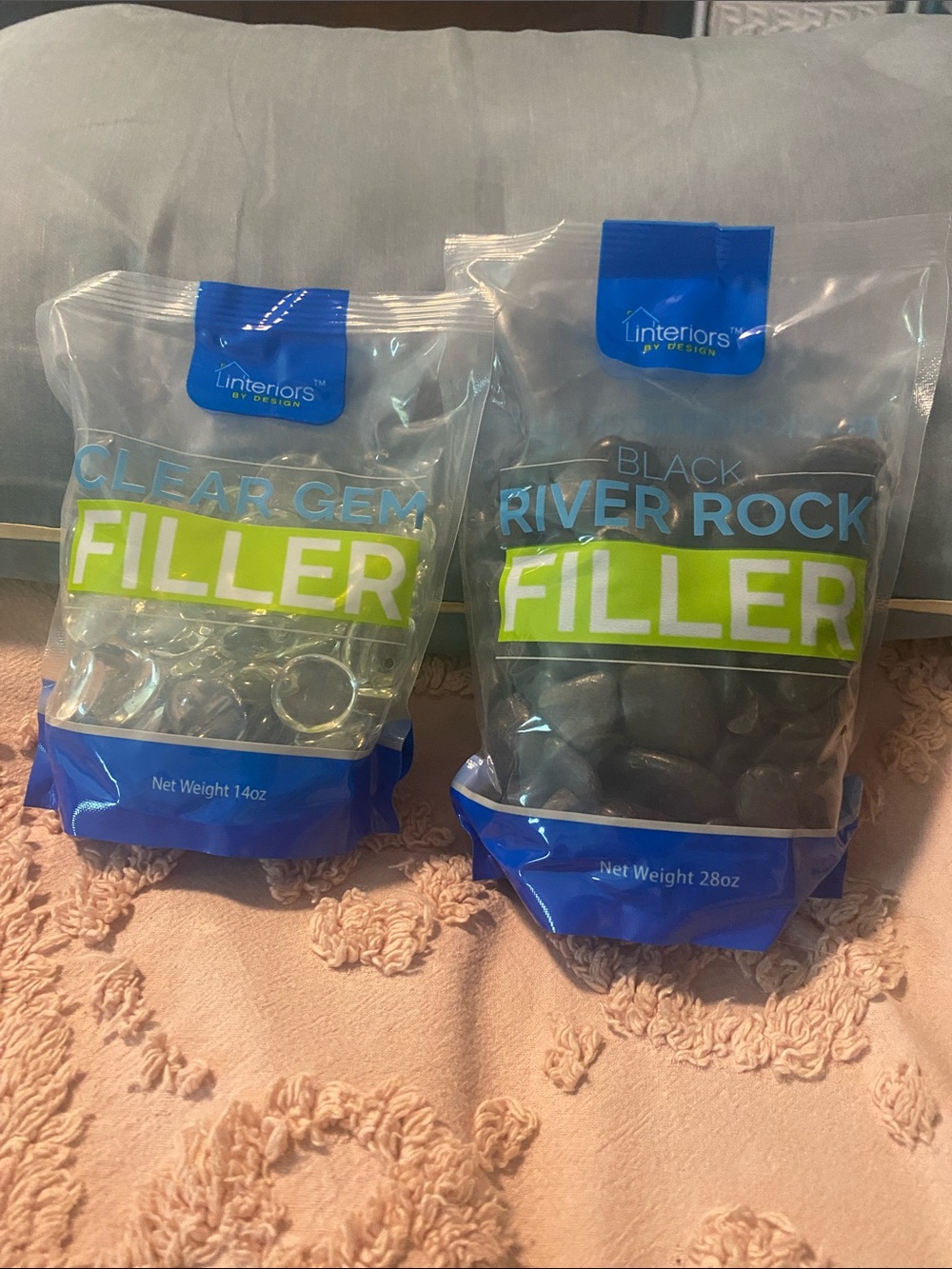Interiors by Design Clear Gem & Black River Rock Filler - Clear & Black